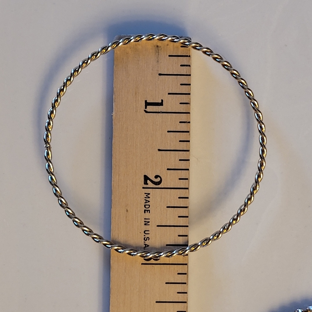 Gold-tone & Rhinestones Bangle Bracelet Bundle (8 bangle bracelets) - Picture 7 of 16